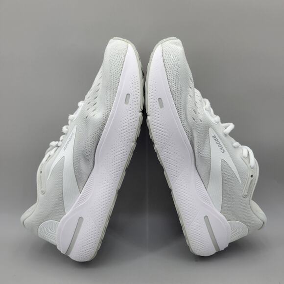Brooks Ghost Max Running Sneakers Women Size 9 D Wide White Comfort Low Shoes - Picture 6 of 10